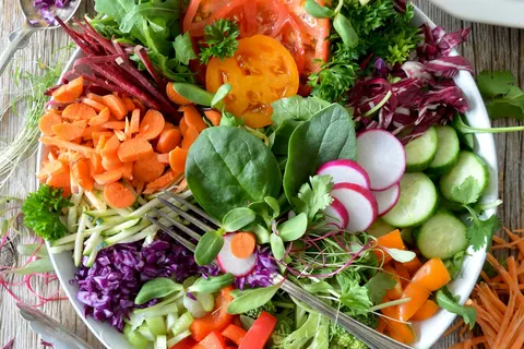 A colorful bowl of vegetables